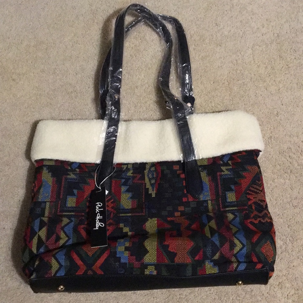 Patterned Reversible Bag - Picture 5 of 5